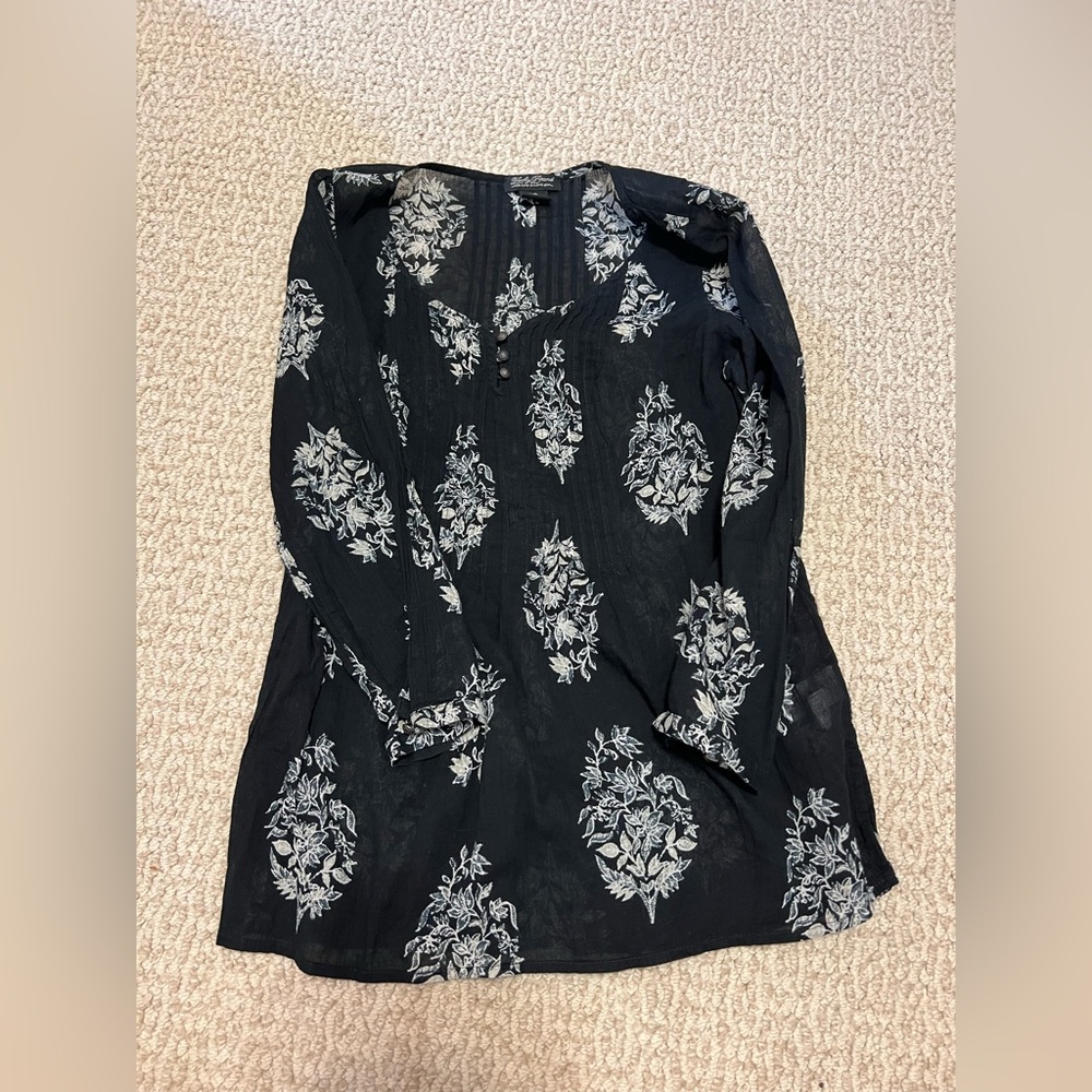Lucky Brand blouse
Size XS